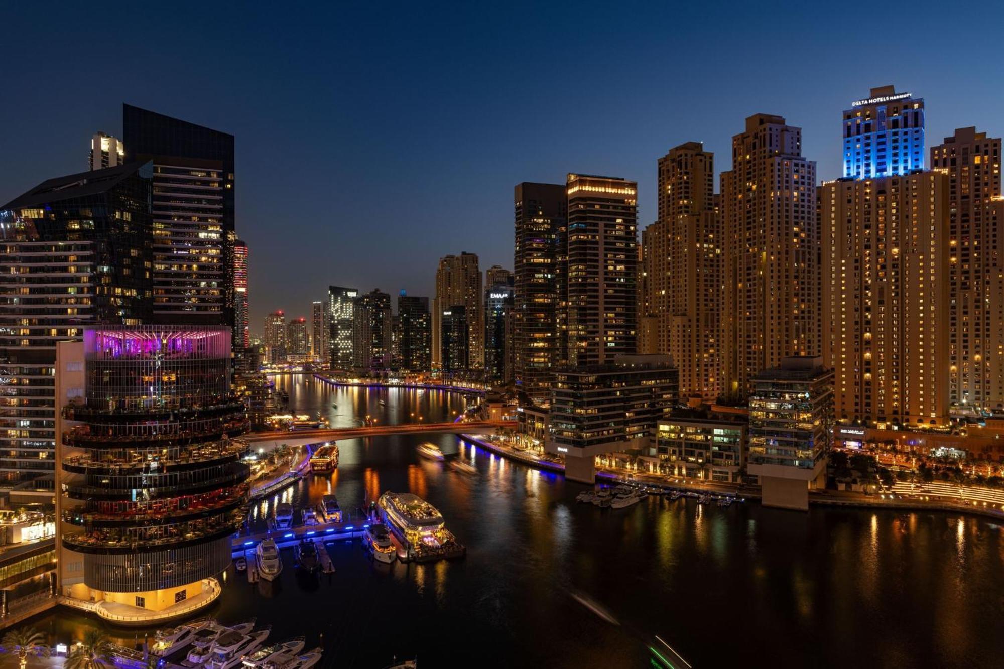 Delta Hotels By Marriott Jumeirah Beach, Dubai Exterior photo