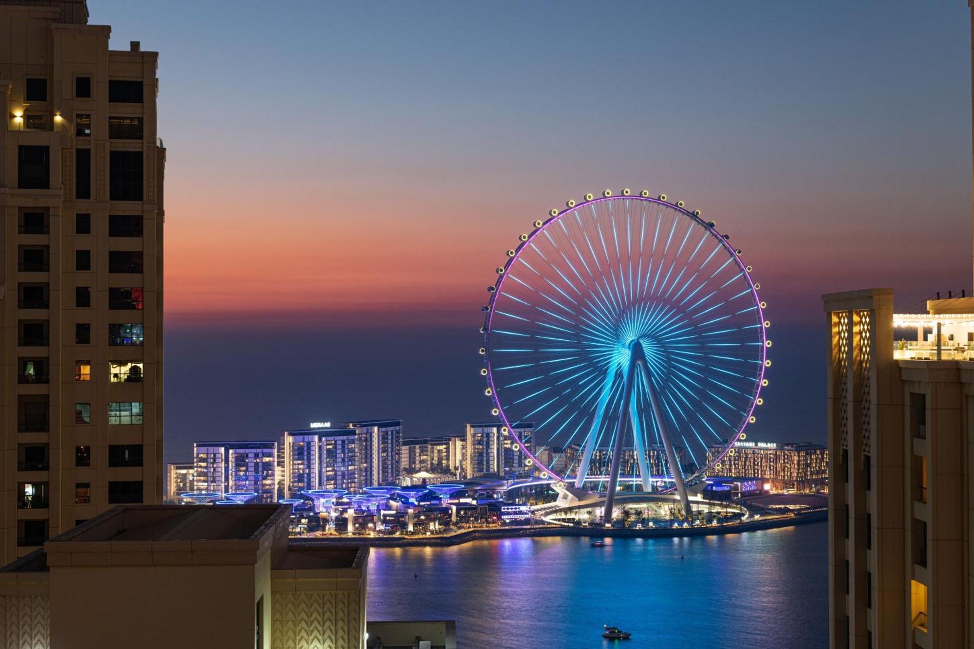 Delta Hotels By Marriott Jumeirah Beach, Dubai Exterior photo